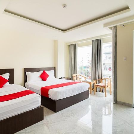 Oyo 176 374 Hotel Nha Trang Kültér fotó