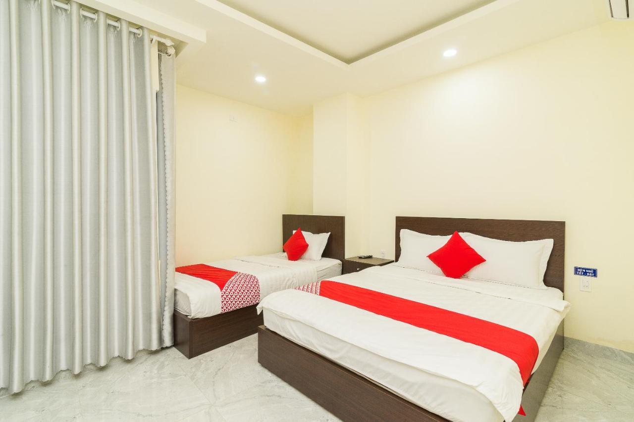 Oyo 176 374 Hotel Nha Trang Kültér fotó