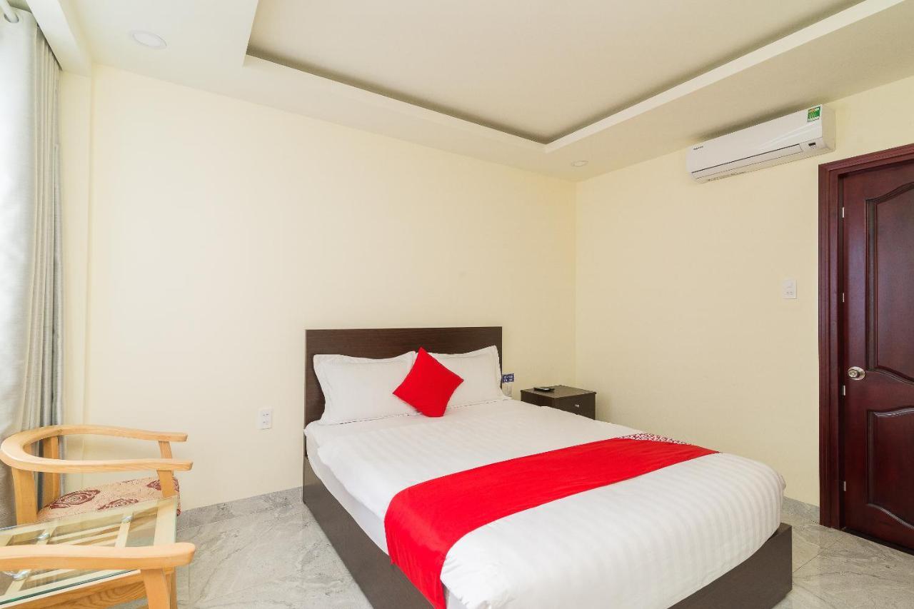 Oyo 176 374 Hotel Nha Trang Kültér fotó